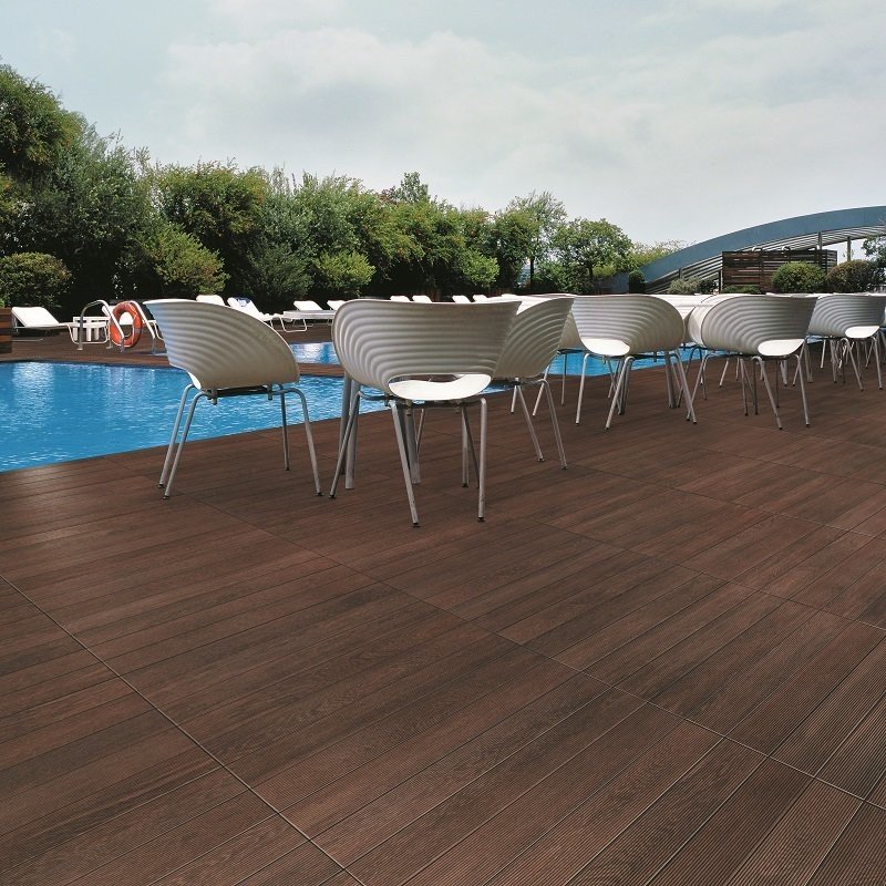 Carrelage ambiance wenge matt