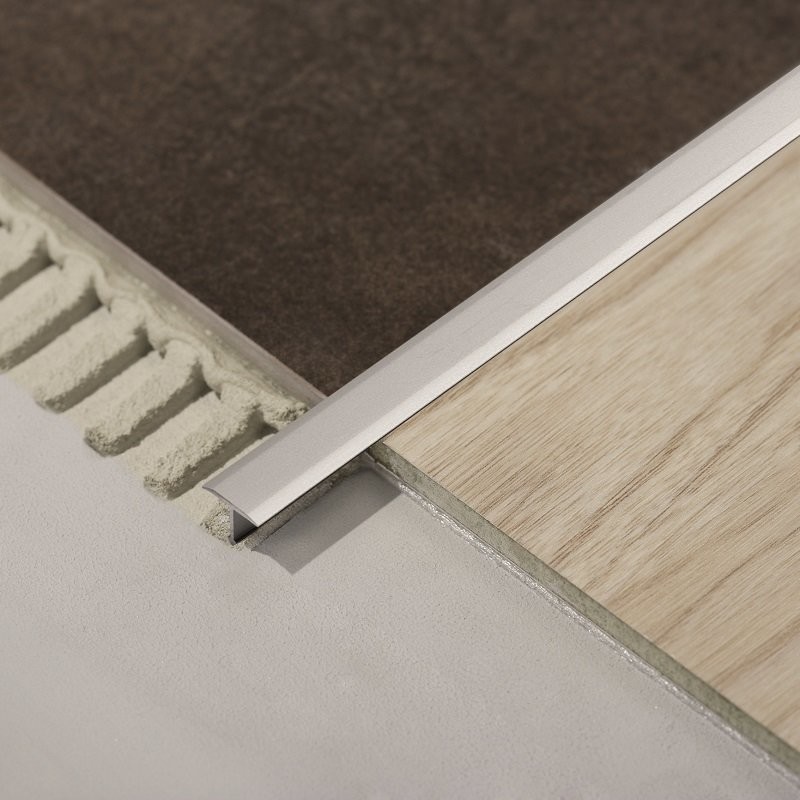 Profil de jonction carrelage-parquet plat