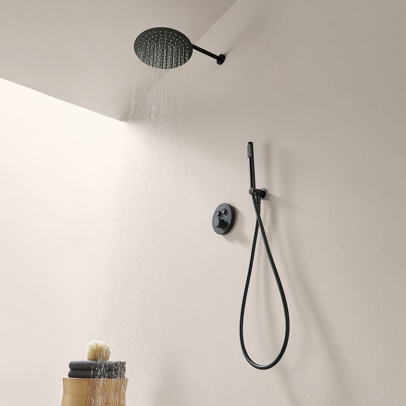 Robinetterie de douche encastrable noir mat push